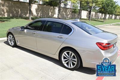 2016 BMW 750i NAV BK/CAM EXEC PKG PREM/SPTS FRESH TRADE IN   - Photo 13 - Stafford, TX 77477