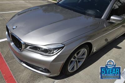 2016 BMW 750i NAV BK/CAM EXEC PKG PREM/SPTS FRESH TRADE IN   - Photo 10 - Stafford, TX 77477