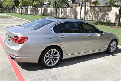 2016 BMW 750i NAV BK/CAM EXEC PKG PREM/SPTS FRESH TRADE IN   - Photo 14 - Stafford, TX 77477