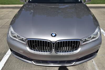 2016 BMW 750i NAV BK/CAM EXEC PKG PREM/SPTS FRESH TRADE IN   - Photo 12 - Stafford, TX 77477