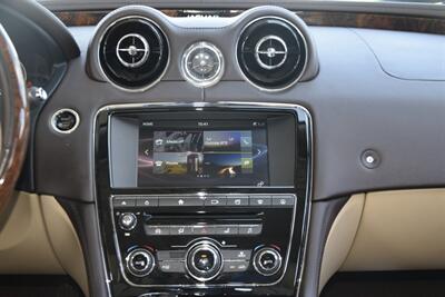 2014 Jaguar XJ PORTFOLIO ED AWD NAV PANO ROOF BK/CAM FRESH TRADE   - Photo 27 - Stafford, TX 77477