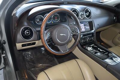 2014 Jaguar XJ PORTFOLIO ED AWD NAV PANO ROOF BK/CAM FRESH TRADE   - Photo 25 - Stafford, TX 77477