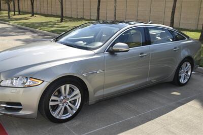 2014 Jaguar XJ PORTFOLIO ED AWD NAV PANO ROOF BK/CAM FRESH TRADE   - Photo 22 - Stafford, TX 77477