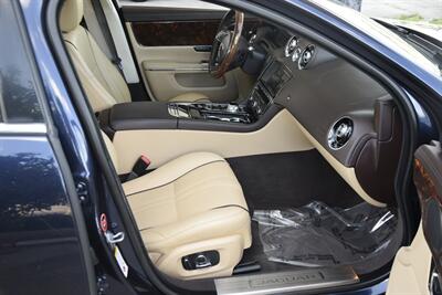 2014 Jaguar XJ PORTFOLIO ED AWD NAV PANO ROOF BK/CAM FRESH TRADE   - Photo 31 - Stafford, TX 77477