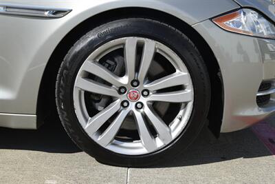 2014 Jaguar XJ PORTFOLIO ED AWD NAV PANO ROOF BK/CAM FRESH TRADE   - Photo 15 - Stafford, TX 77477