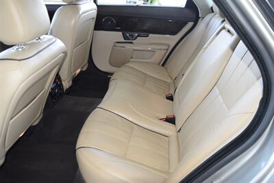 2014 Jaguar XJ PORTFOLIO ED AWD NAV PANO ROOF BK/CAM FRESH TRADE   - Photo 29 - Stafford, TX 77477