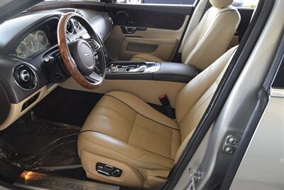 2014 Jaguar XJ PORTFOLIO ED AWD NAV PANO ROOF BK/CAM FRESH TRADE   - Photo 26 - Stafford, TX 77477