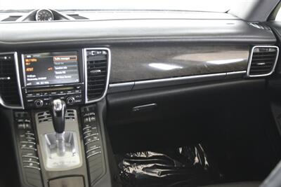 2010 Porsche Panamera S LOADED NAV ROOF SPORTS WHLS NEW TRADE IN   - Photo 25 - Stafford, TX 77477