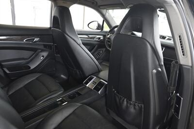 2010 Porsche Panamera S LOADED NAV ROOF SPORTS WHLS NEW TRADE IN   - Photo 35 - Stafford, TX 77477