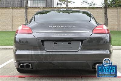 2010 Porsche Panamera S LOADED NAV ROOF SPORTS WHLS NEW TRADE IN   - Photo 20 - Stafford, TX 77477