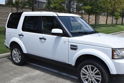 2011 Land Rover LR4   - Photo 6 - Stafford, TX 77477