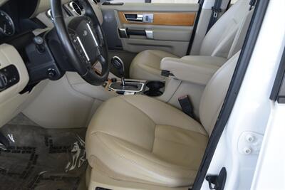 2011 Land Rover LR4   - Photo 30 - Stafford, TX 77477