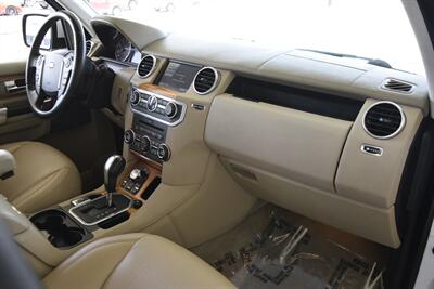 2011 Land Rover LR4   - Photo 29 - Stafford, TX 77477