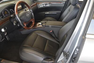 2013 Mercedes-Benz S 550 4MATIC PANO ROOF NAV BK/CAM FRESH TRADE NICE   - Photo 30 - Stafford, TX 77477