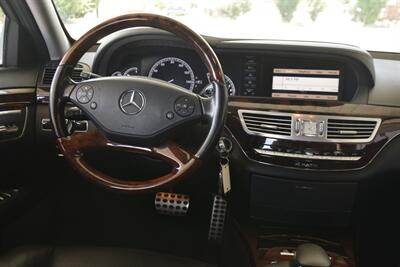 2013 Mercedes-Benz S 550 4MATIC PANO ROOF NAV BK/CAM FRESH TRADE NICE   - Photo 24 - Stafford, TX 77477