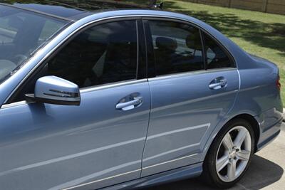 2011 Mercedes-Benz C 300 LUXURY LTHR ROOF 49K ORIG MILES FRESH TRADE   - Photo 9 - Stafford, TX 77477