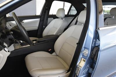 2011 Mercedes-Benz C 300 LUXURY LTHR ROOF 49K ORIG MILES FRESH TRADE   - Photo 31 - Stafford, TX 77477
