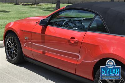 2010 Ford Mustang GT PREMIUM AUTO CONV LTHR 46K LOW MILES CLEAN   - Photo 17 - Stafford, TX 77477