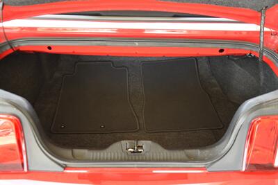 2010 Ford Mustang GT PREMIUM AUTO CONV LTHR 46K LOW MILES CLEAN   - Photo 21 - Stafford, TX 77477