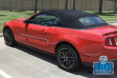 2010 Ford Mustang GT PREMIUM AUTO CONV LTHR 46K LOW MILES CLEAN   - Photo 15 - Stafford, TX 77477