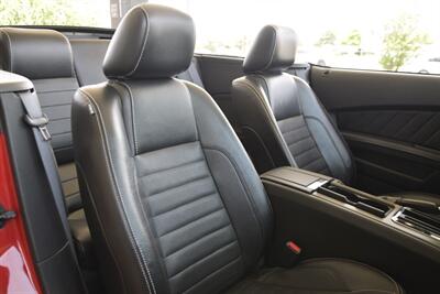 2010 Ford Mustang GT PREMIUM AUTO CONV LTHR 46K LOW MILES CLEAN   - Photo 29 - Stafford, TX 77477