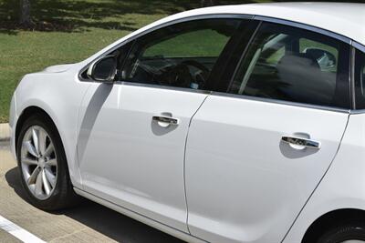 2016 Buick Verano LEATHER GROUP PREM HTD SEATS ALLOYS FRESH TRADE IN   - Photo 17 - Stafford, TX 77477