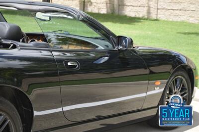 2005 Jaguar XKR SUPERCHARGED CONVERTIBLE 76K LOW MILES FRESH TRADE   - Photo 21 - Stafford, TX 77477