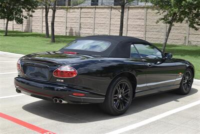2005 Jaguar XKR SUPERCHARGED CONVERTIBLE 76K LOW MILES FRESH TRADE   - Photo 15 - Stafford, TX 77477