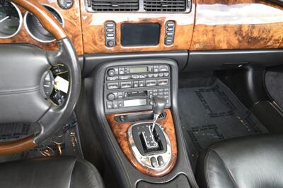 2005 Jaguar XKR SUPERCHARGED CONVERTIBLE 76K LOW MILES FRESH TRADE   - Photo 35 - Stafford, TX 77477