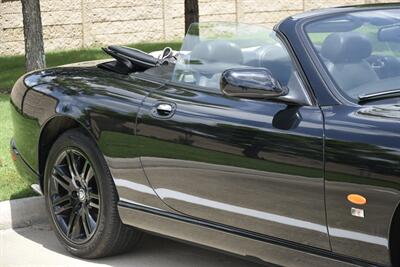 2005 Jaguar XKR SUPERCHARGED CONVERTIBLE 76K LOW MILES FRESH TRADE   - Photo 8 - Stafford, TX 77477