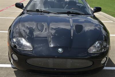 2005 Jaguar XKR SUPERCHARGED CONVERTIBLE 76K LOW MILES FRESH TRADE   - Photo 11 - Stafford, TX 77477