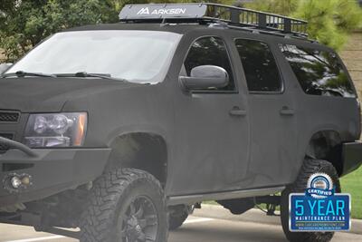 2012 Chevrolet Suburban LT 2500   - Photo 5 - Stafford, TX 77477
