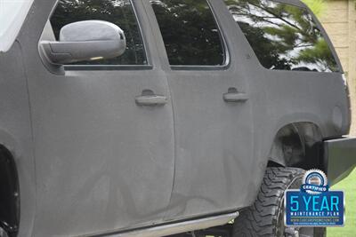 2012 Chevrolet Suburban LT 2500   - Photo 6 - Stafford, TX 77477
