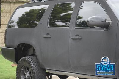 2012 Chevrolet Suburban LT 2500   - Photo 10 - Stafford, TX 77477