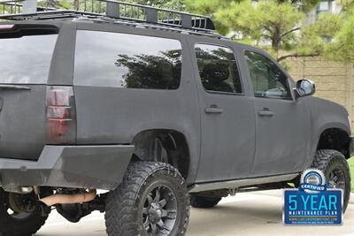 2012 Chevrolet Suburban LT 2500   - Photo 18 - Stafford, TX 77477