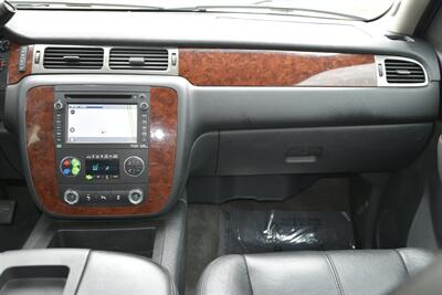 2012 Chevrolet Suburban LT 2500   - Photo 29 - Stafford, TX 77477