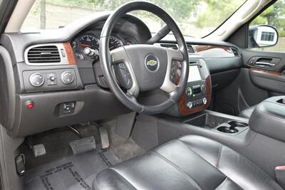 2012 Chevrolet Suburban LT 2500   - Photo 21 - Stafford, TX 77477