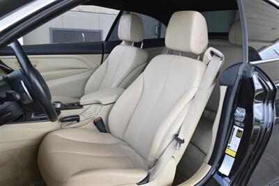 2017 BMW 430i CONVERTIBLE PREM PKG NAV HWY MILES LADY OWNED   - Photo 30 - Stafford, TX 77477