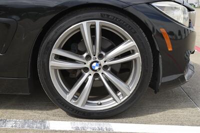 2017 BMW 430i CONVERTIBLE PREM PKG NAV HWY MILES LADY OWNED   - Photo 32 - Stafford, TX 77477