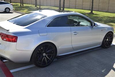 2013 Audi S5 3.0T QUATTRO PRESTIGE 6SPD MANUAL FRESH TRADE IN   - Photo 16 - Stafford, TX 77477