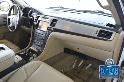 2013 Cadillac Escalade ESV PREMIUM   - Photo 29 - Stafford, TX 77477