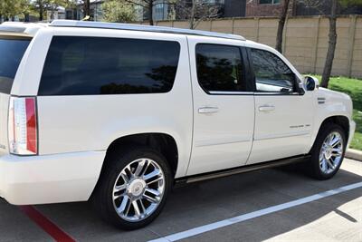 2013 Cadillac Escalade ESV PREMIUM   - Photo 44 - Stafford, TX 77477
