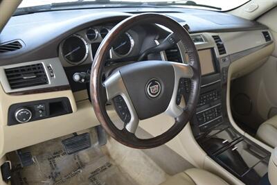 2013 Cadillac Escalade ESV PREMIUM   - Photo 28 - Stafford, TX 77477