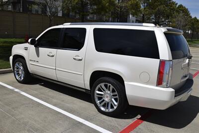 2013 Cadillac Escalade ESV PREMIUM   - Photo 13 - Stafford, TX 77477