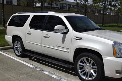 2013 Cadillac Escalade ESV PREMIUM   - Photo 6 - Stafford, TX 77477