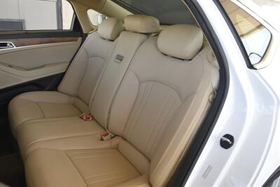 2015 Hyundai Genesis 5.0L NAV BK/CAM PANO ROOF HTD/AC SEATS NEW TRADE   - Photo 38 - Stafford, TX 77477