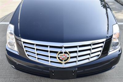 2007 Cadillac DTS LUXURY CARRIAGE TOP 75K MILES FRESH TRADE IN CLEAN   - Photo 12 - Stafford, TX 77477