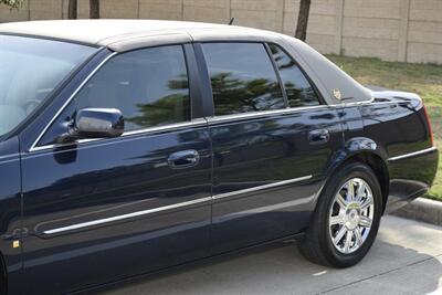 2007 Cadillac DTS LUXURY CARRIAGE TOP 75K MILES FRESH TRADE IN CLEAN   - Photo 9 - Stafford, TX 77477