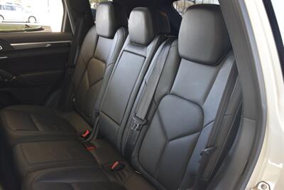2014 Porsche Cayenne Diesel  76K LOW MILES WRAPPED TOP LOADED FRESH LAMBO TRADE IN - Photo 36 - Stafford, TX 77477