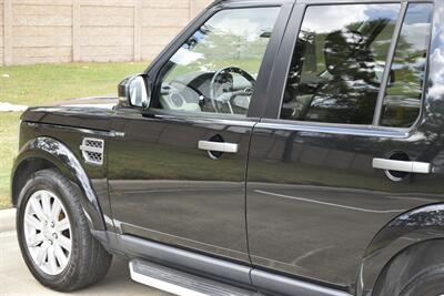 2016 Land Rover LR4 HSE LUX NAV BK/CAM HTD STS ROOF FRESH TRADE   - Photo 17 - Stafford, TX 77477